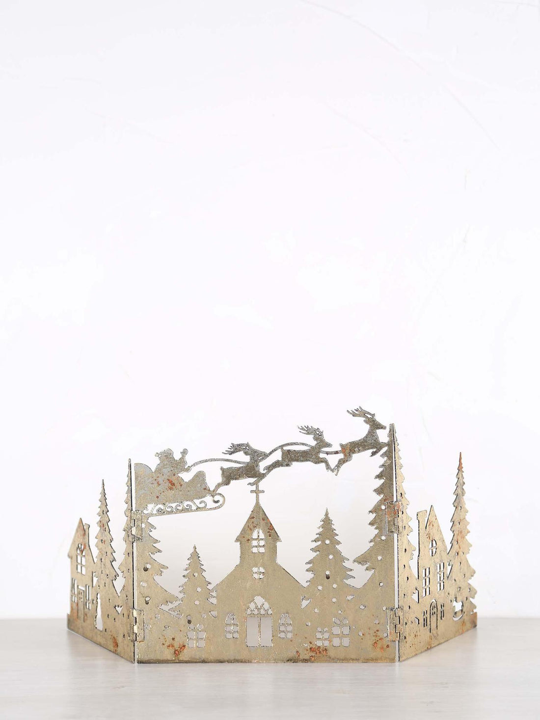 SANTA IN FLIGHT DECO Brass Ornament Stand
