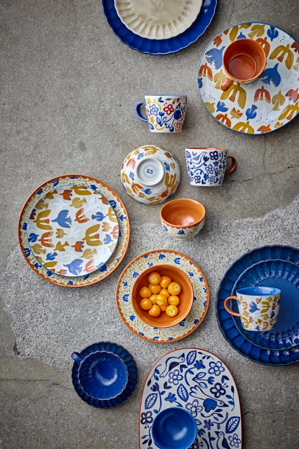 Figuria Patterned Mug - 2 Colour Options Available