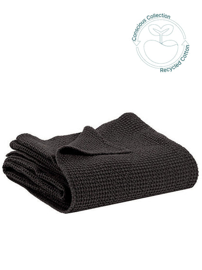 Large Maia Recycled Honeycomb Throw - Carbone