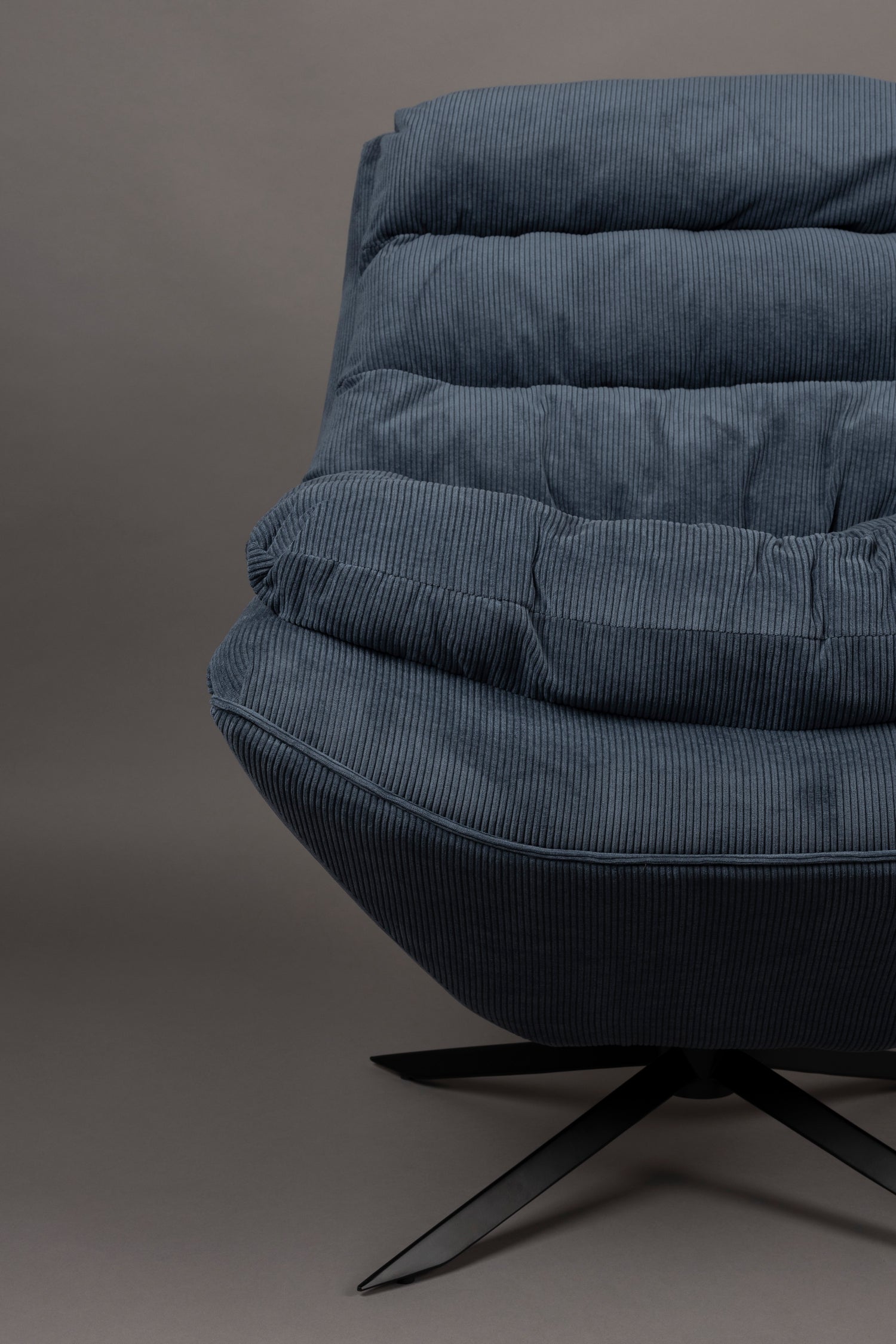 Vince Lounge Chair - 2 Colour Options