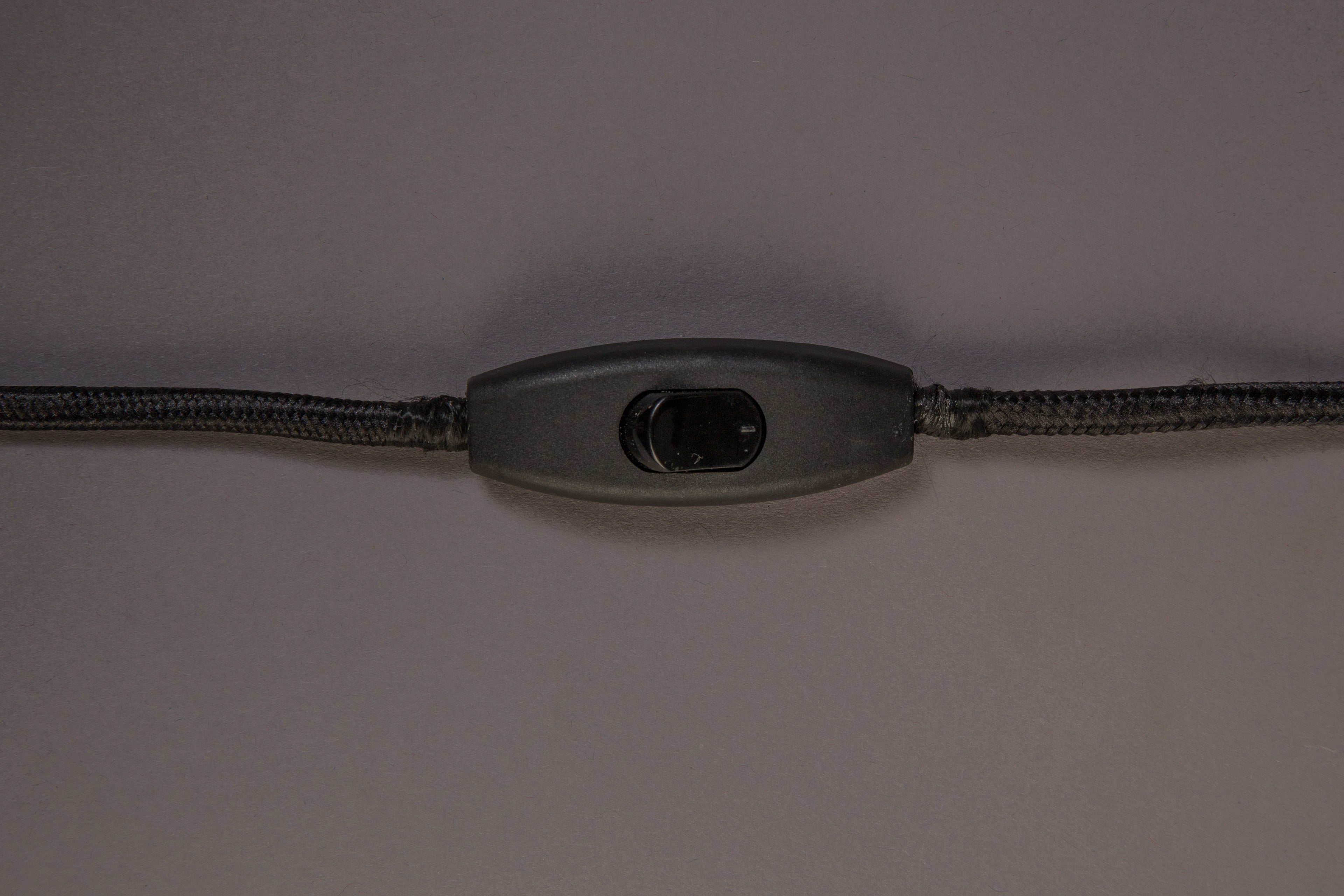 Devi Desk Lamp - Black