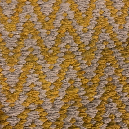 Hand Woven Patterned Rug with Jute and Tassels - 90 x 150cm