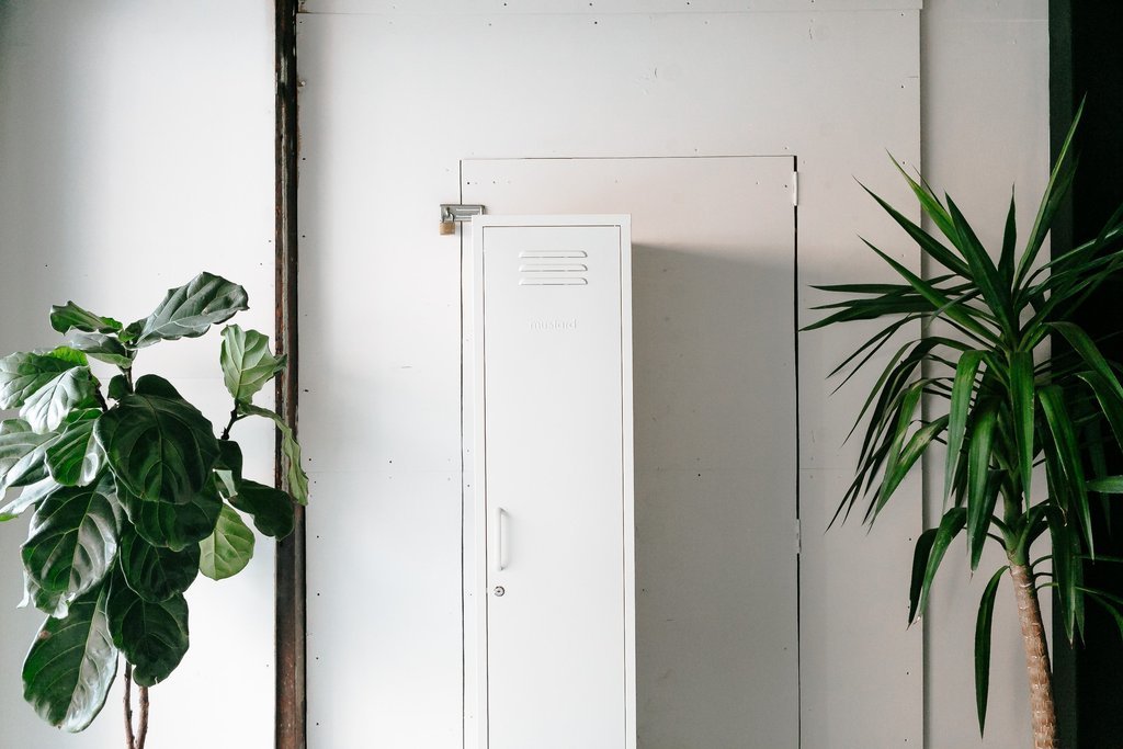 The Skinny Mustard Made Locker in White