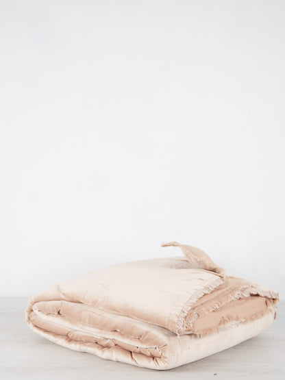 Fara Velvet Fringed Throw in Sesame 135 x 200